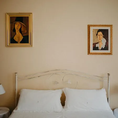 Piazza Argento 3*