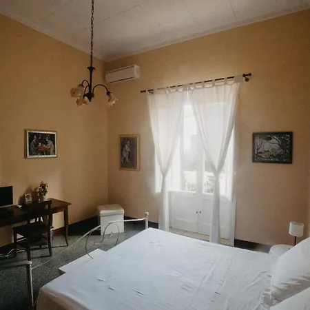 Piazza Argento 3*